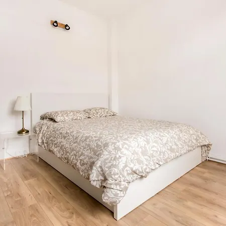 Apartment Croise Laroche 2 *